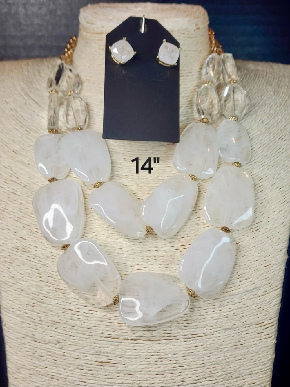 85. White Agate Statement Necklace and Stud Earrings - Brand Unspecified